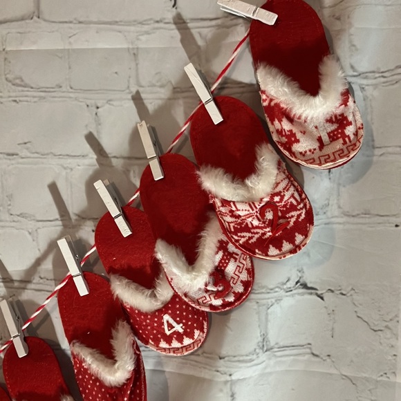 Pier 1 Imports Countdown Garland - Picture 7 of 7